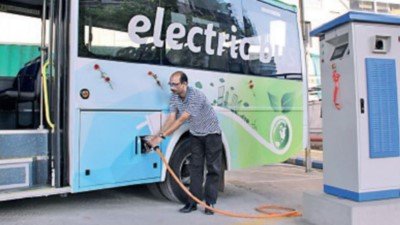 850 EV charging stations to dot West Bengal's highway network by 2024: Power secretary