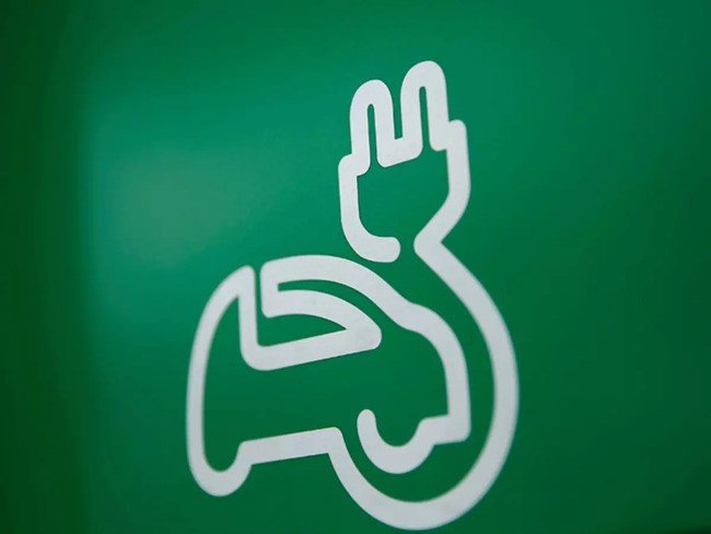 ‘Allot public space for EV charging stns in IT corridor’